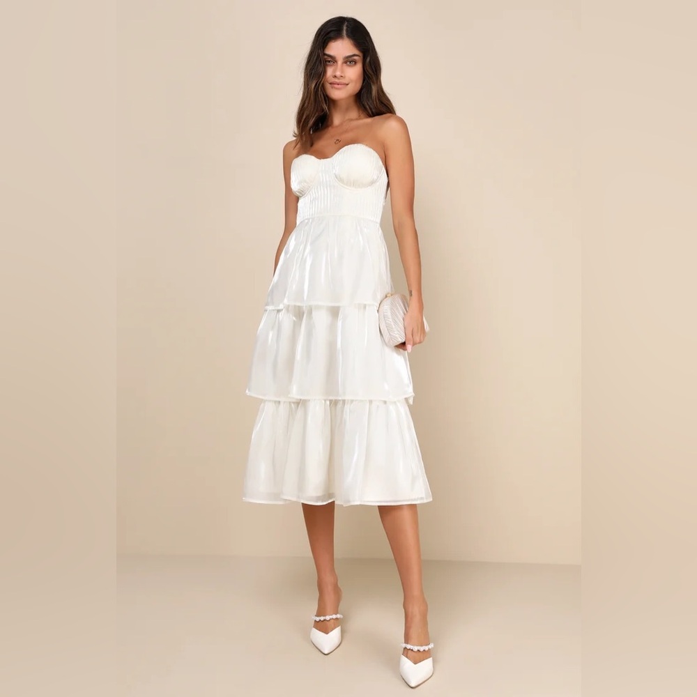 Lulus Ivory Strapless Tiered Mini Dress - Size Small (NWT)